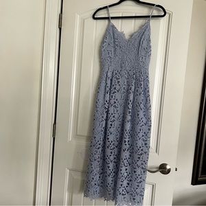 ASTR the label Sleeveless Lace Fit & Flare Midi Dress Periwinkle Womens M